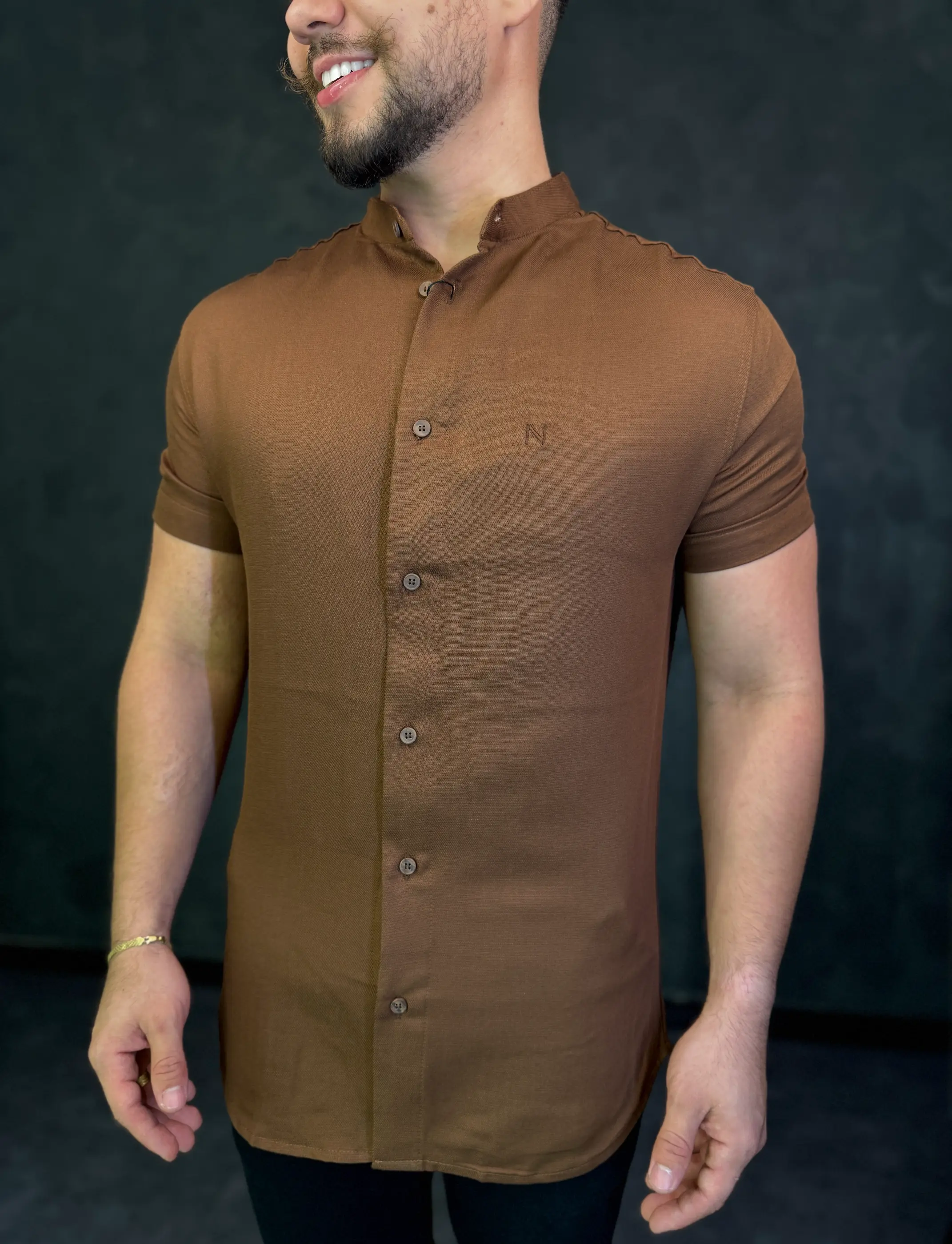 Camisa Social Gola Padre Nype Manga Curta Marrom