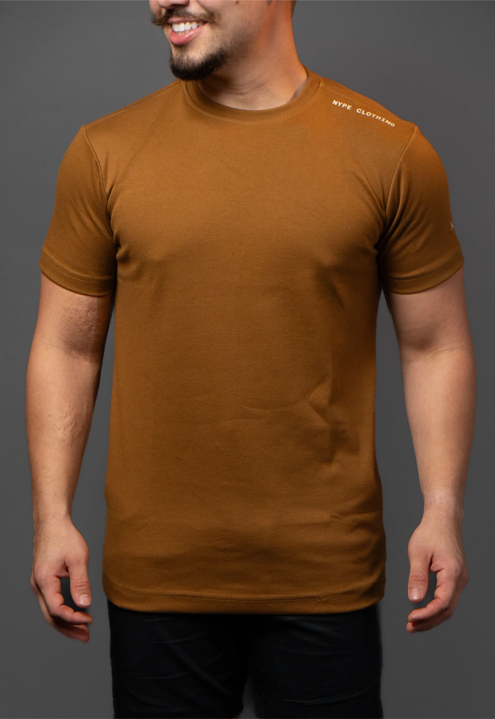 DSC07090 Camiseta NYPE CLOTHING Mostarda - Imagem 1